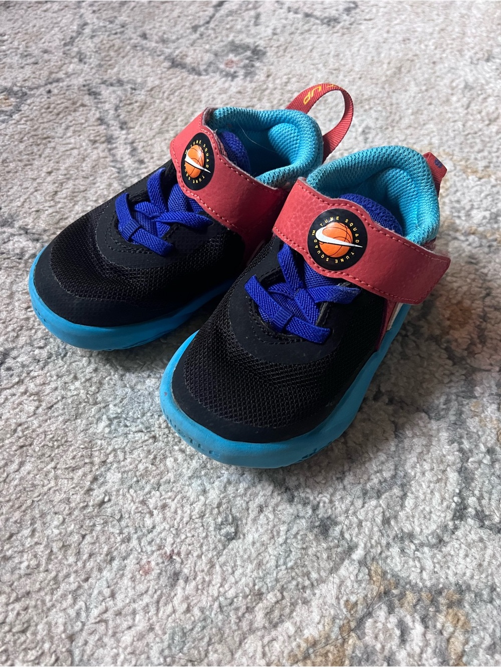 Nike Space Jam x Team Hustle D10 SE 'Tune Squad' toddler sneakers